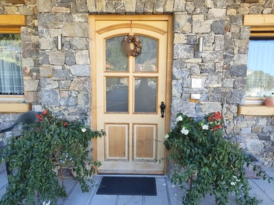 Ingresso, vista frontale