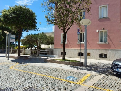 Da parcheggio a stabilimento
