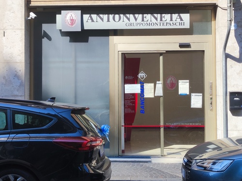 ATM Banca Antonveneta - via della Rosta