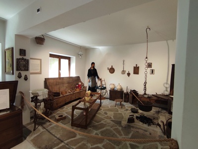 Ricostruzione focolare domestico