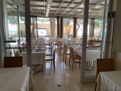 Ristorante dentro/fuori