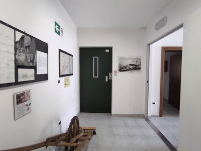 Ascensore, vista frontale