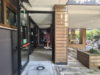 Ingresso dalla rampa