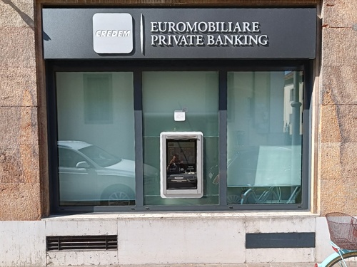 ATM Credem - piazza del Duomo