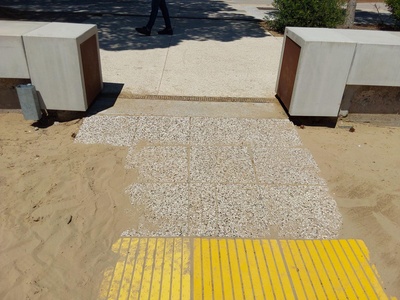 Da ingresso a passerella