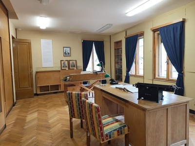 Piano primo, Ufficio