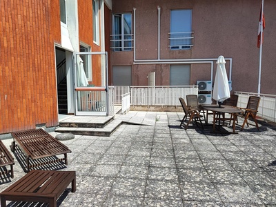 Terrazza con vista sulla camera accessibile