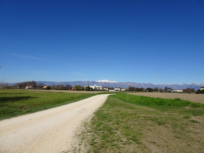 Photo 12 - Via della Lonca, dirt road