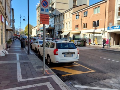 Photo 16 - Parking space reserved for people with disabilities