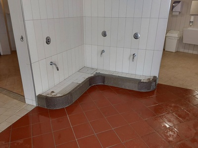 Foot wash