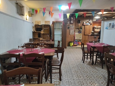 Interno, vista della sala ristorante