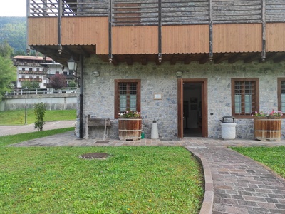 Ingresso al museo, vista frontale