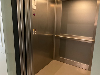 Dettaglio ascensore 