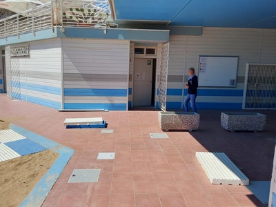 From counter to walkway