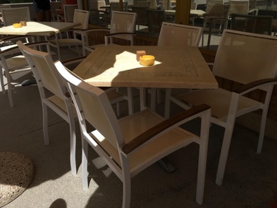 Tavolo esterni