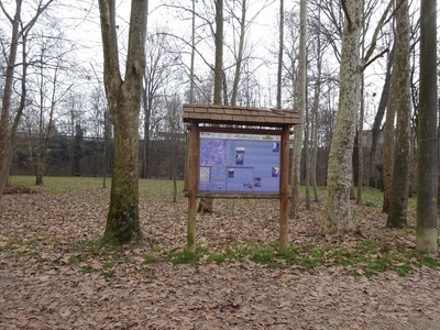 Photo 5 - Cormor horse riding path, indicated by explanatory sign