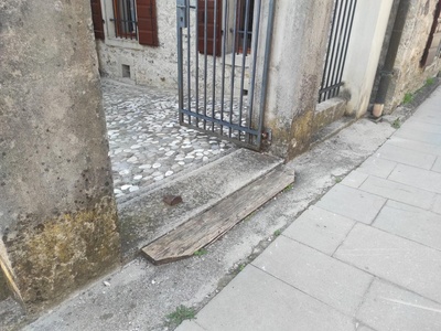 Cancello esterno del centro visite