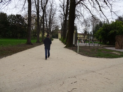 Foto 32 - Percorso continua verso un'area attrezzata per i bambini