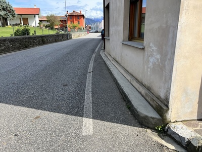 Foto 6 - Proseguimento del percorso sulla strada