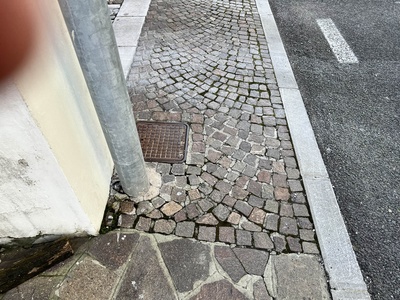 Photo 56 - Sidewalk narrowing due to light pole