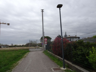 Photo 35 - Cycle-pedestrian path along the railway 