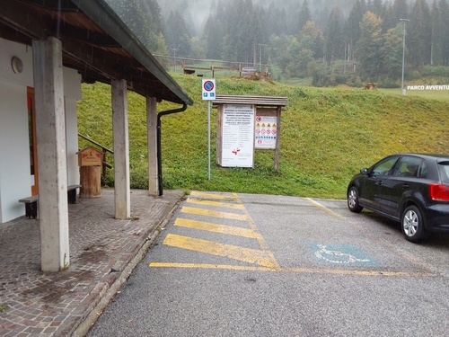 Parcheggio via Valcalda, 17