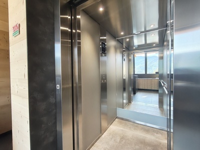 Percorso, interno dell'ascensore