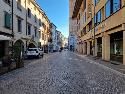 Photo 15 - view of Via Vittorio Veneto