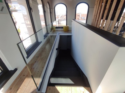 Scala, dal piano quinto