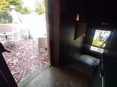 Ingresso e arrivo scala al piano primo