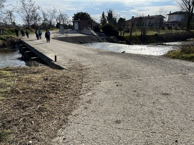 Photo 18 - Beginning of the second loop of the path, concrete bridge over the Cormor canal