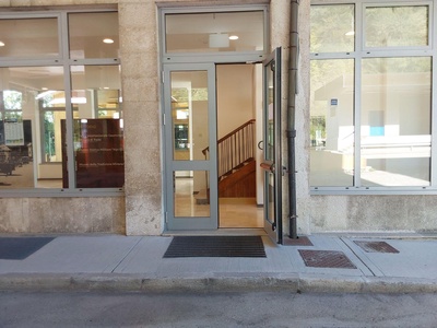 Ingresso sala polifunzionale
