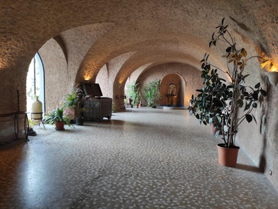 Sala grotta, interno