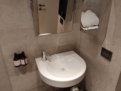 Bagno accessibile - Lavabo