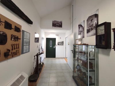 Corridoio espositivo al piano secondo