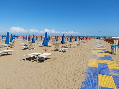 Da passerella ad ombrellone