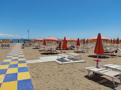 Piazzola sotto ombrellone