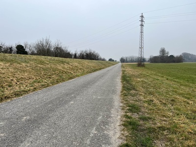 Foto 46 - Percorso su strada asfaltata