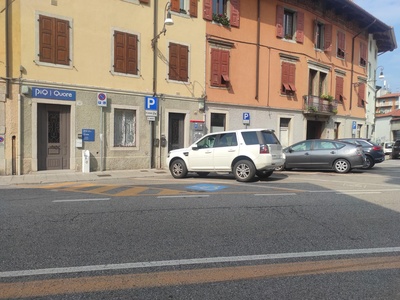 Parcheggio pubblico