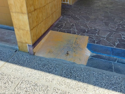 Rampa da ingresso a passerella