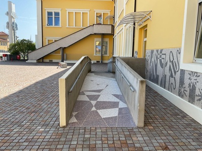 Rampa ingresso laterale