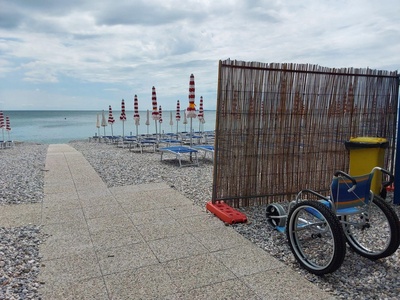 Percorso esterno nelle vicinanze del bagno