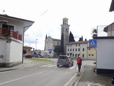 Photo 21 - Pedestrian crossing