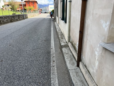 Foto 7 - Proseguimento del percorso sulla strada