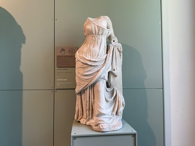 Originale esplorabile tattilmente 