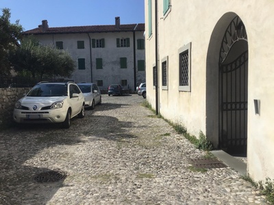 Parcheggio pubblico