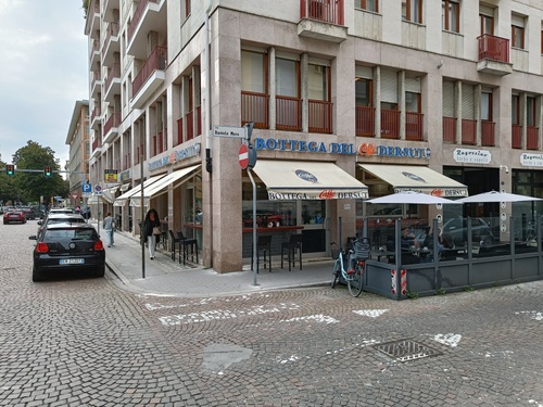 Bottega del Caffè Dersut