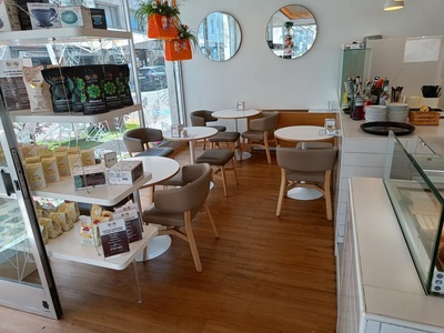 Spazio interno e bancone