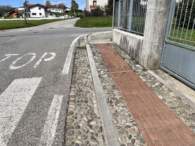 Photo 19 - Sidewalk with cobblestone and brick surface