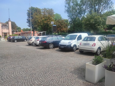 Parcheggio privato